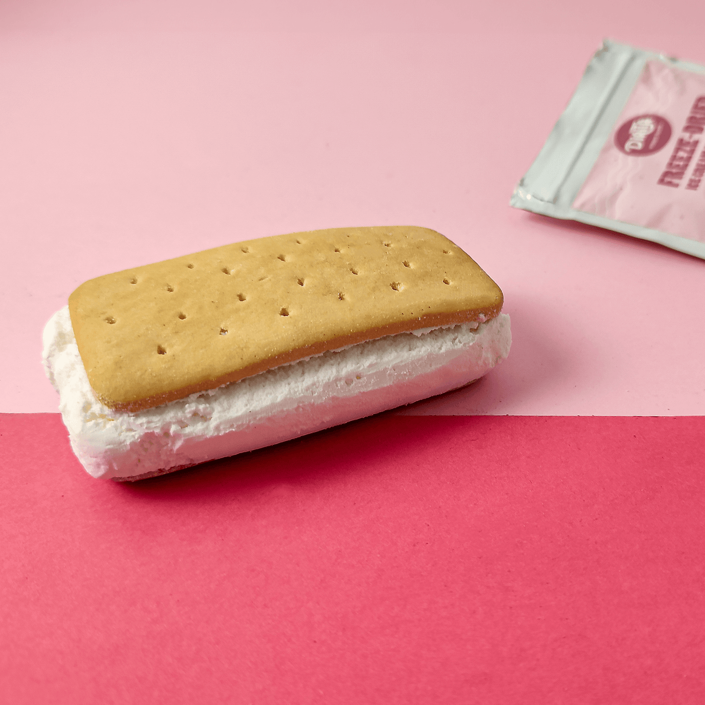 Gefriergetrocknetes Eis-Sandwich - Creme